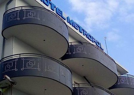Hotel Metropol سوتّومارينا المظهر الخارجي الصورة