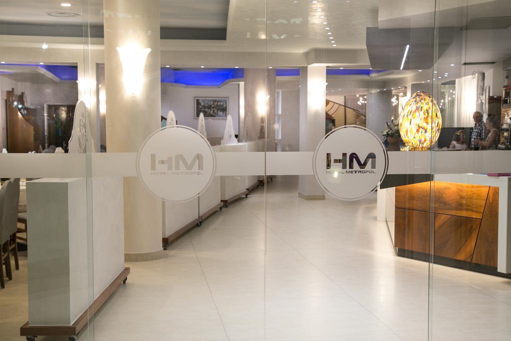 Hotel Metropol سوتّومارينا المظهر الخارجي الصورة