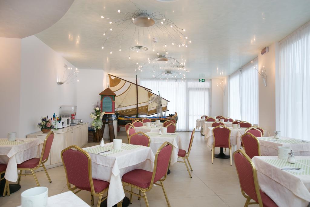 Hotel Metropol سوتّومارينا المظهر الخارجي الصورة