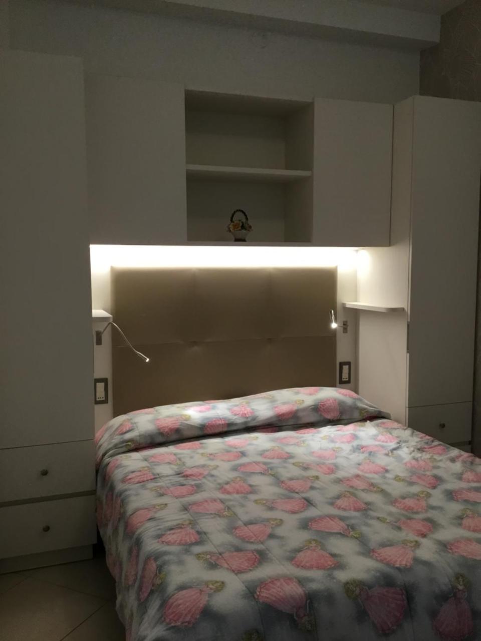 Hotel Metropol سوتّومارينا المظهر الخارجي الصورة